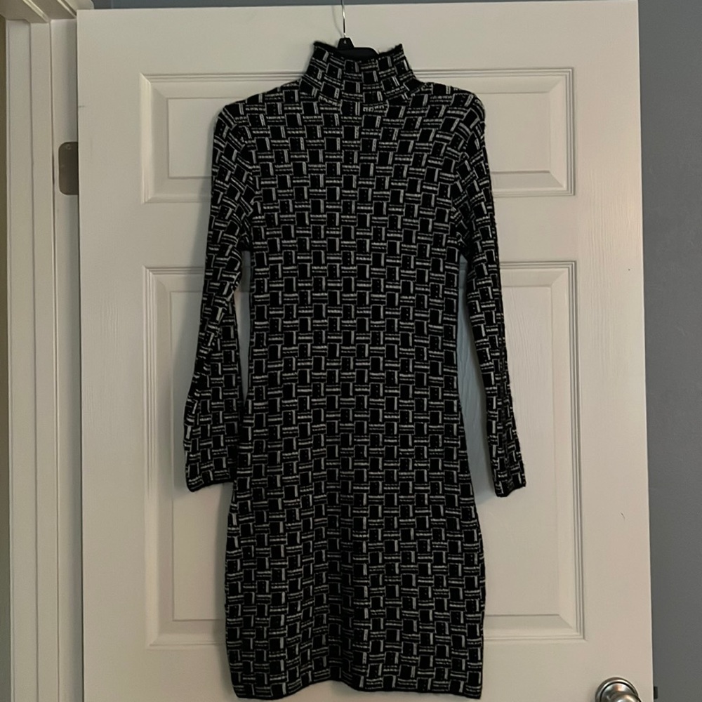 Black and white sweater dress - Zara